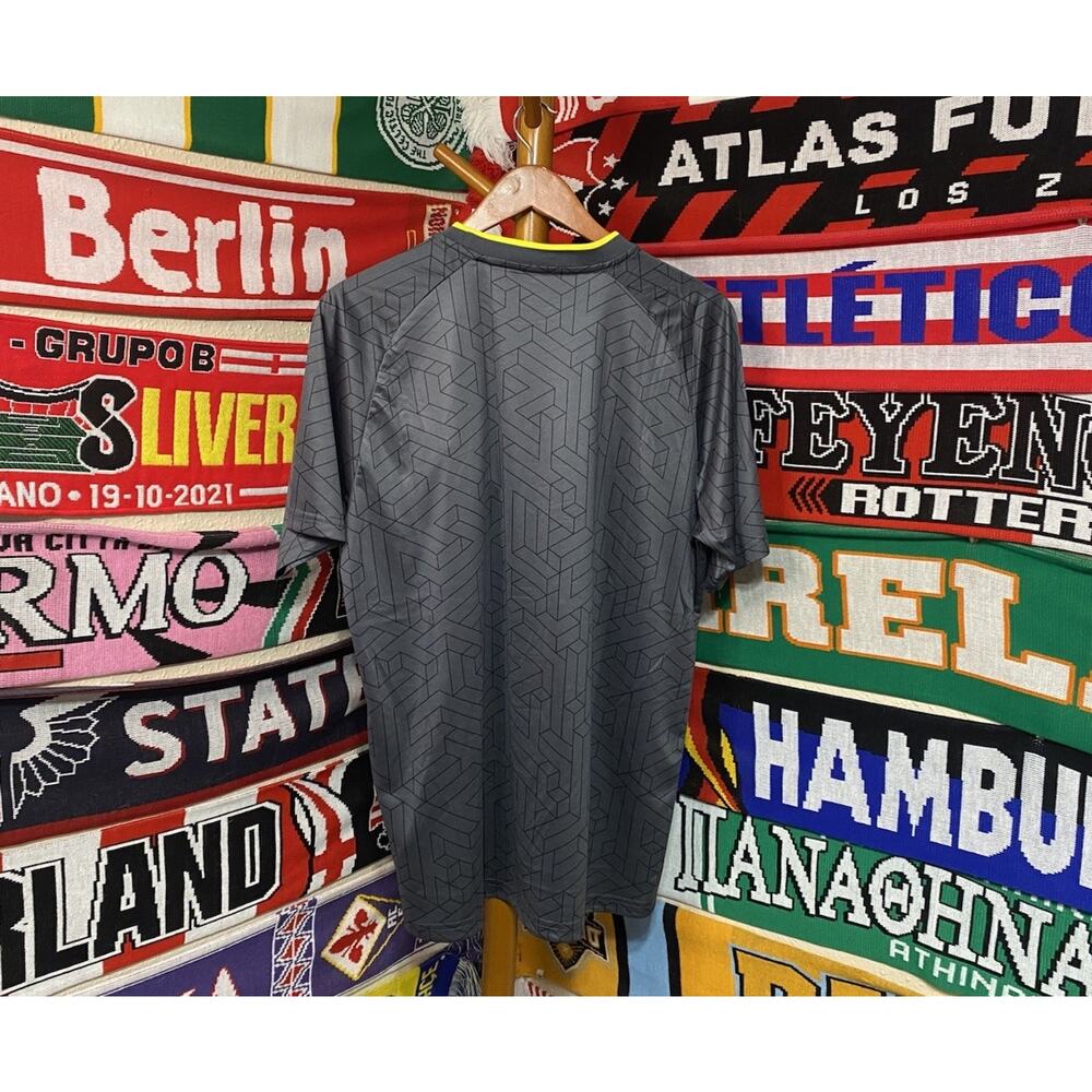 Everton | Men’s Large Alternative Jersey - Picture 7 of 7